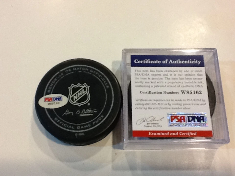 Официальная хоккейная шайба с автографом Мариан Габорик с сертификатом подлинности PSA DNA LA Kings a - Изображение 2 из 3