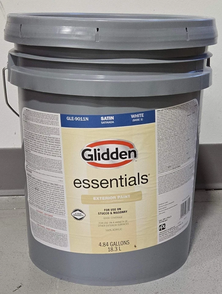 Glidden Essentials 5 gal. Base de pintura exterior satinada blanca pura 1 cubo cinco galones Foto 2 de 2