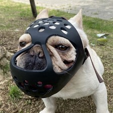 BARKLESS Short Snout Dog Muzzle, Soft Silicone Flat M  Head 15-16 "  , Black