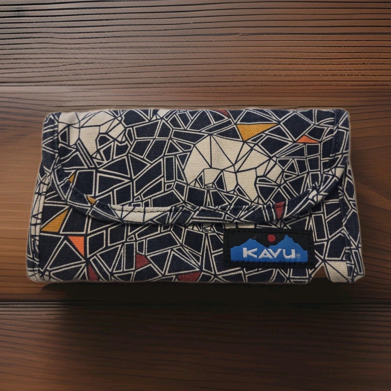 KAVU Big Spender Tri Fold Polar Mosiac  Canvas Wallet Previously Used