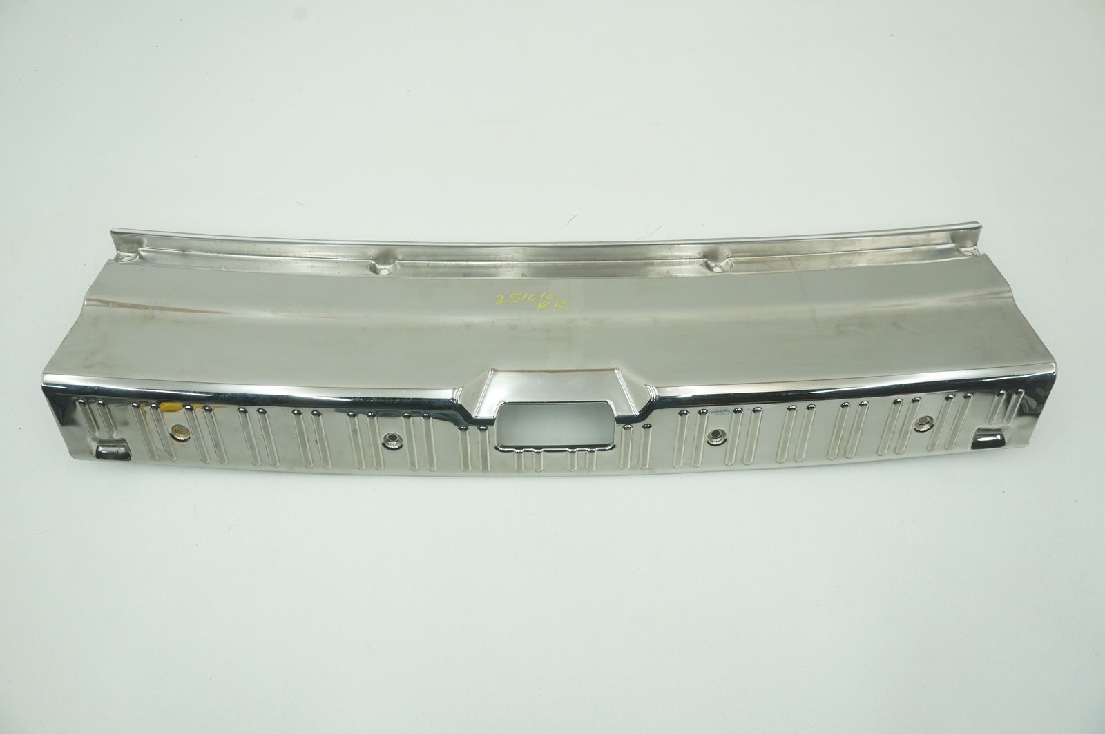 Rear Trunk Lid Luggage Sill Trim Plate 51477041105 Rolls Royce Phantom Vii 2006