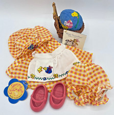 NABCO Muffy Vanderbear Spring Chickens 1998 Outfit with accessories 1997