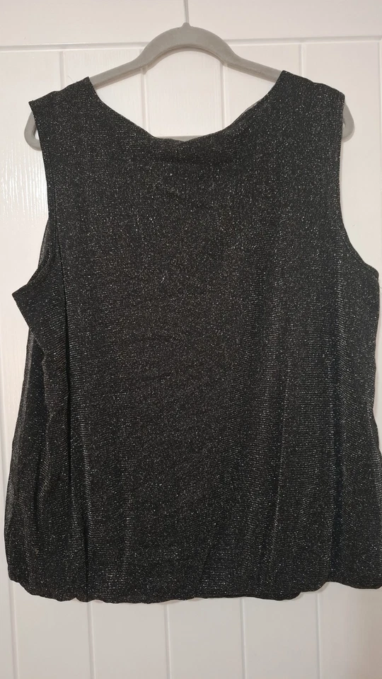 LADIES DEBENHAMS SILVER SPARKLE SLEEVELESS PARTY TOP SIZE 18 - Image 3 of 3