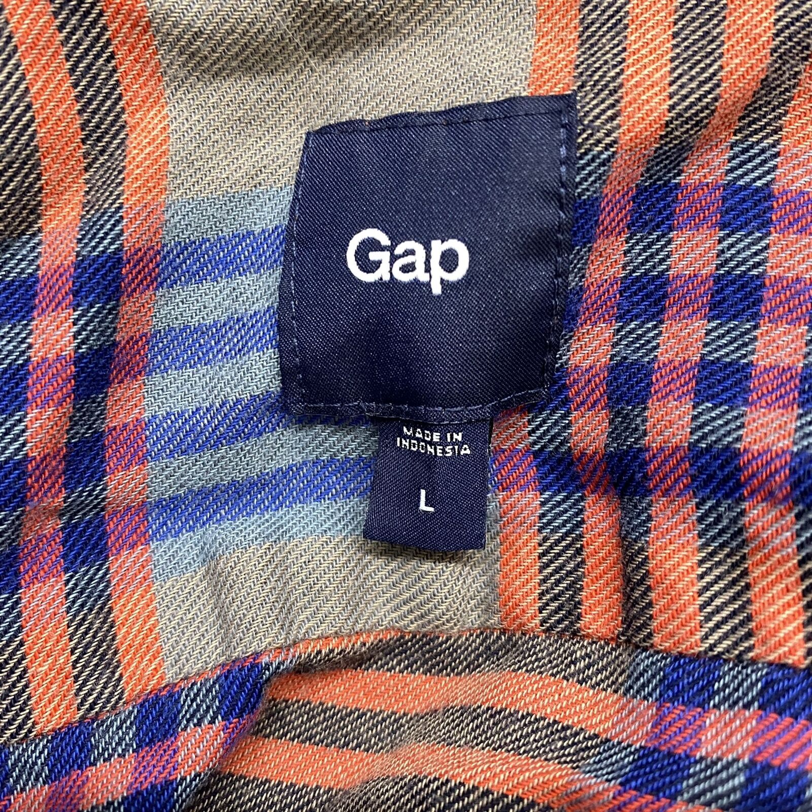 GAP Collared Button Down Patch Sleeve Grey Plaid … - image 8