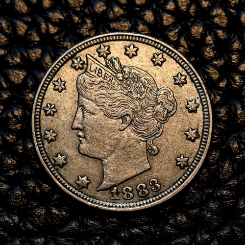 (ITM-5901) 1883 "No Cents" Liberty Nickel ~ AU Cndtn ~ KOMBIVERSAND! - Bild 1 von 3