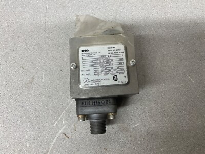 NEW NO BOX Barksdsale E1H-H15-Q21 ECON-O-TROL Pressure Switch; 0.5-15 PSI