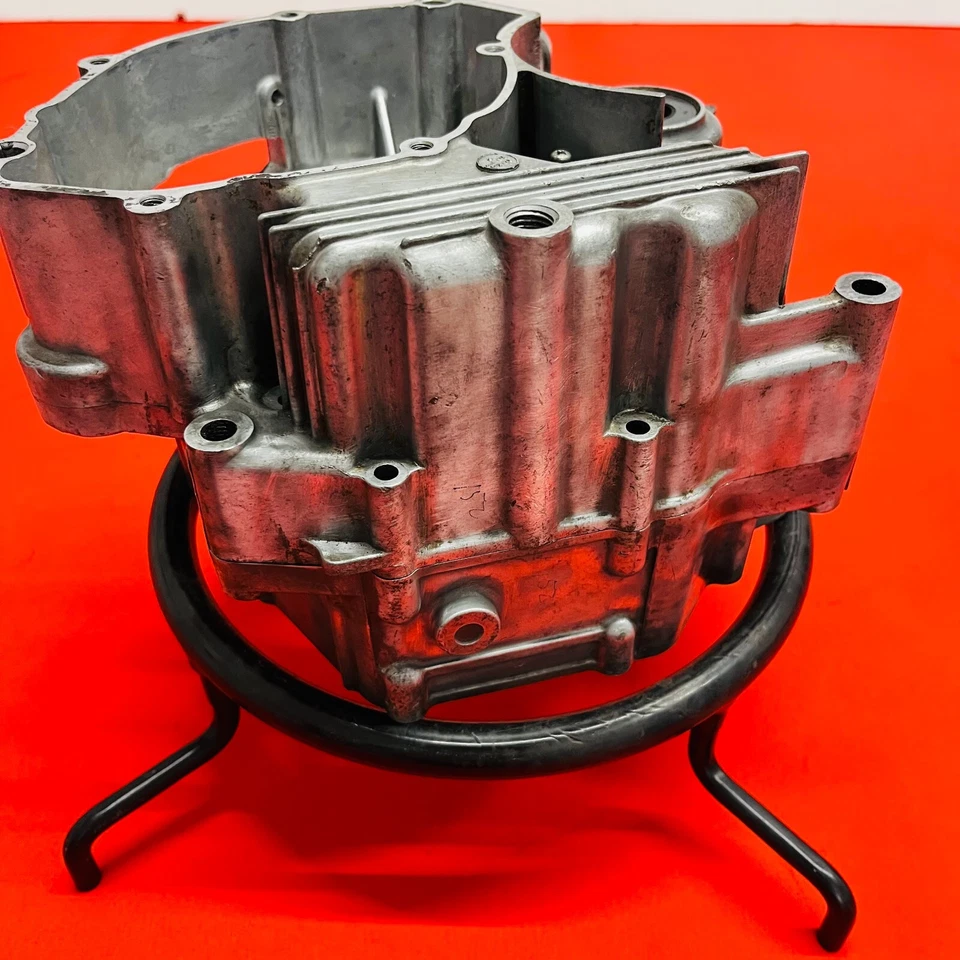 FUNDAS DE MOTOR TTR125E CÁRTER A JUEGO GENUINO OEM YAMAHA TTR 125 E L 2000-2007 Foto 4 de 4