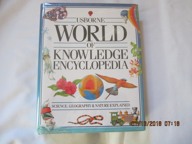 Encyclopedias: World of Knowledge Encyclopedia by Et Al Varley