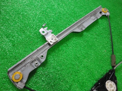 NISSAN SERENA HC26 C26 Genuine Window Regulator Front Left 80721
