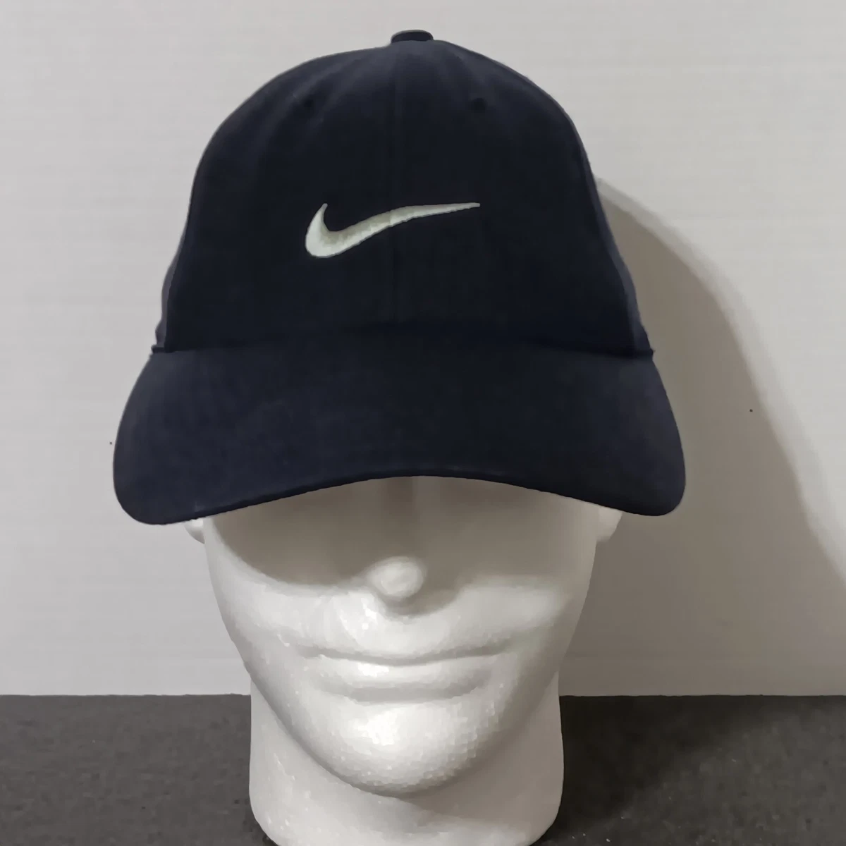 Nike pro store hat