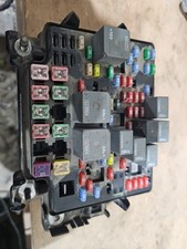 1513920902  GMC Sierra 2006-2007 Fuse Box Relay Junction Unit Module 1M9 879 B5