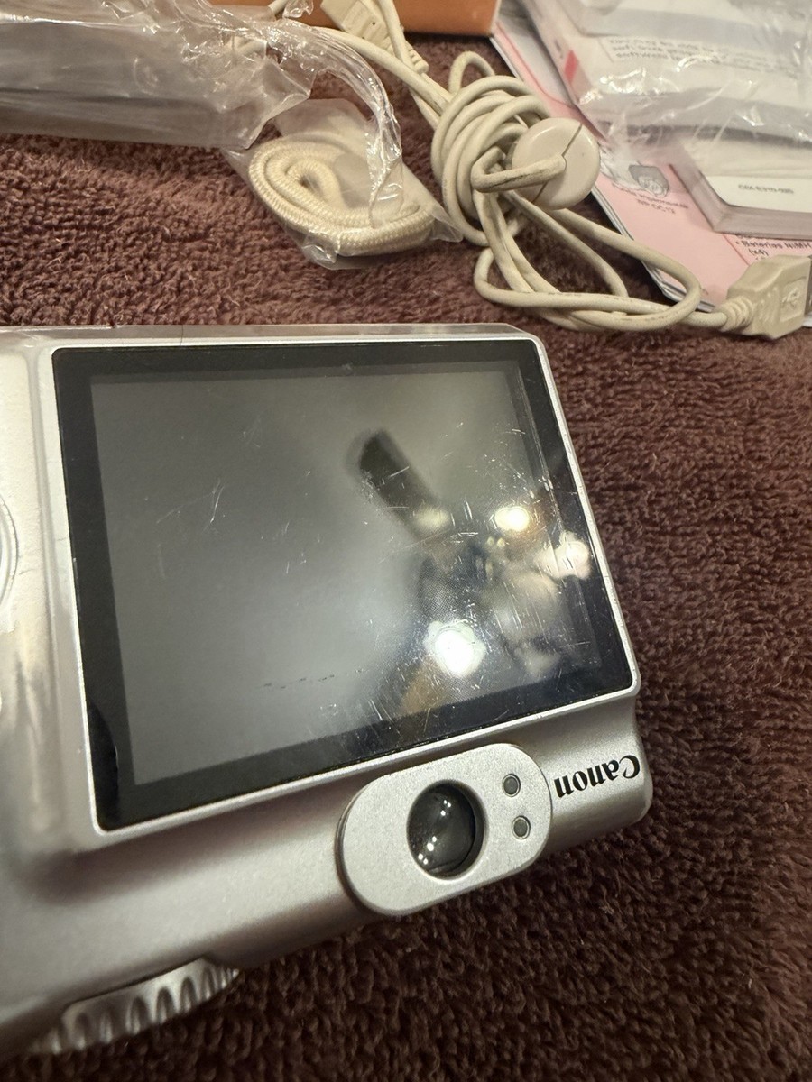 Canon PowerShot A570 IS Digital Camera In Box w/ Cable + Manuals