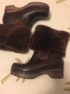 frye clog boots