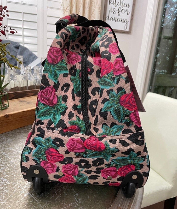 BETSEY JOHNSON “LEOPARD/FLORAL ROSES” DUFFLE Wheel Roller Luggage NWT