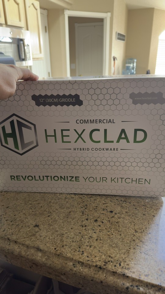 Costco 007458 Hexclad Hybrid Cookware 12" Griddle Silver 859006007458