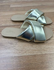 ASOS Design Flock Padded Flat Mules Slides Women's Size 9 Gold NEW