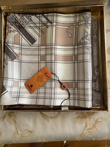 Wensli Silk Scarf - Picture 2 of 9