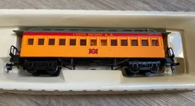 Wagon bachmann voyageur ho union Pacific - Photo 1/4