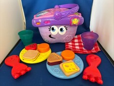 LeapFrog Shapes and Sharing Picnic Basket w/Food Dishes Cloth. Works Great