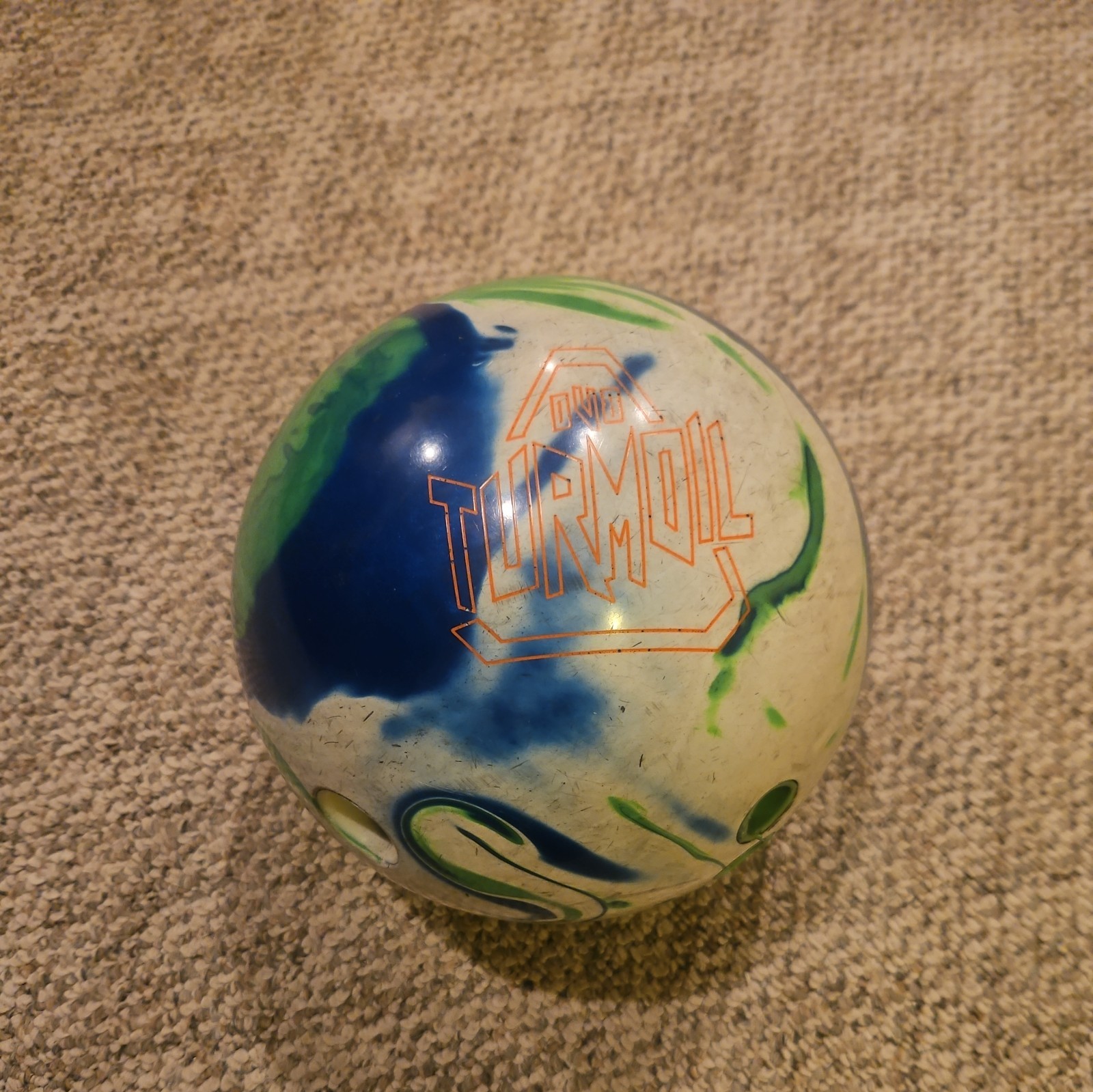 15 lbs USED DV8 TURMOIL SOLID GREEN, BLUE, and WHITE bowling