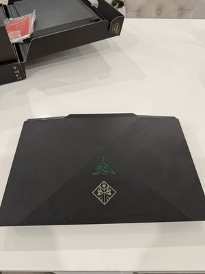 HP OMEN 17 i7-10750H RTX 2060 6GB 16GB RAM 512GB SSD 17.3  Gaming Laptop
