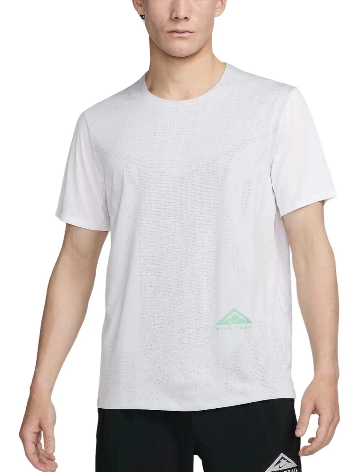 Nike Trail Running Short-Sleeve Shirts Grey Size L BNWT DM4646 100 MENS
