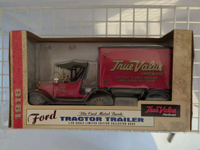 True Value Hardware 1918 Diecast Metal Bank Tractor Trailer 1:25 Scale...