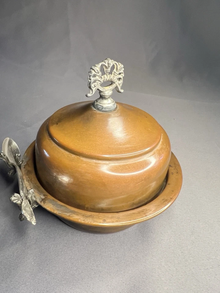 Antiguo plato cuádruple de plata Rogers plato cúpula de mantequilla con acabado ornamentado Victor Foto 2 de 4