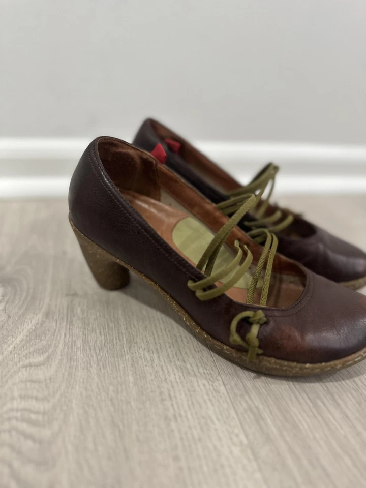 Туфли для кемпинга женские 7,5 коричневые кожаные Mary Jane каблуки оливковый крест ремень круглый - Изображение 2 из 4
