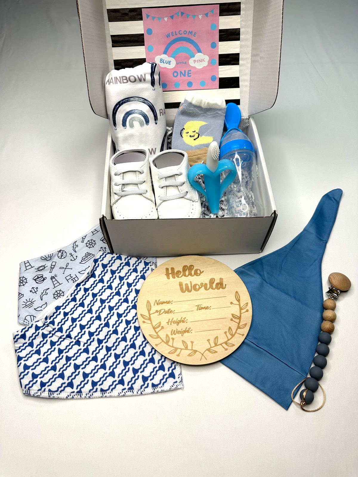 Adorable Baby Swaddle and Hat Gift Set for Newborns-image