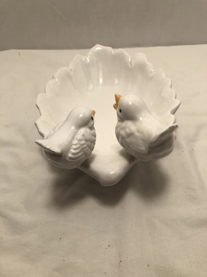 Handcrafted Ceramic Tray Bird Figurine Theme - Image 3 of 4
