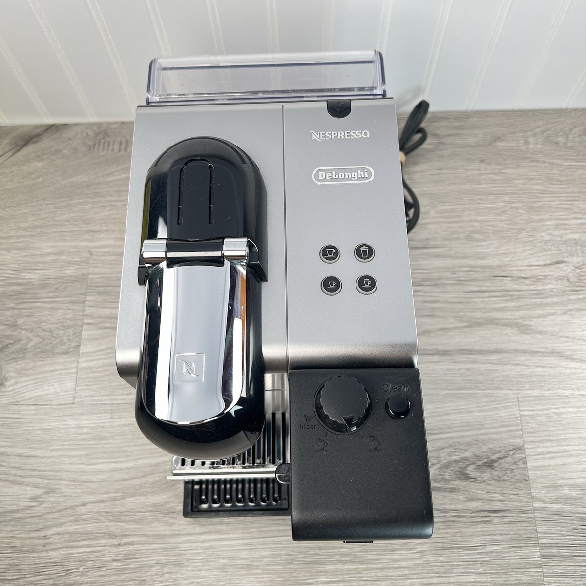 De'Longhi Nespresso Lattissima Plus Coffee Machine Capsule
