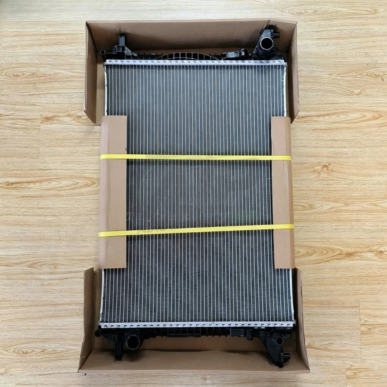 For 2019-2025 Lamborghini Urus Audi RS Q8 Bentley NEW Engine Radiator 4M0121251M