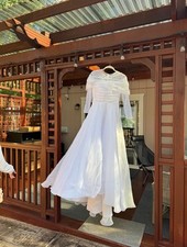 Beautiful A-Line Wedding Dress size M - New With Tags