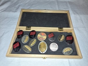 Vintage Chauffeur Badges Fisher Body Grand Rapids Employee Pins Schlitz Pontiac 