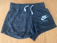NIKE XS Women Dark Grey Fleck 11" Running Shorts White Drawstring Front Pockets