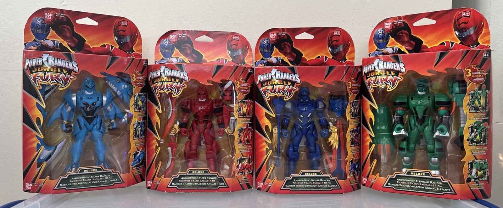 Power Rangers Jungle Fury Deluxe Animporphin Transforming Ranger Complete Set