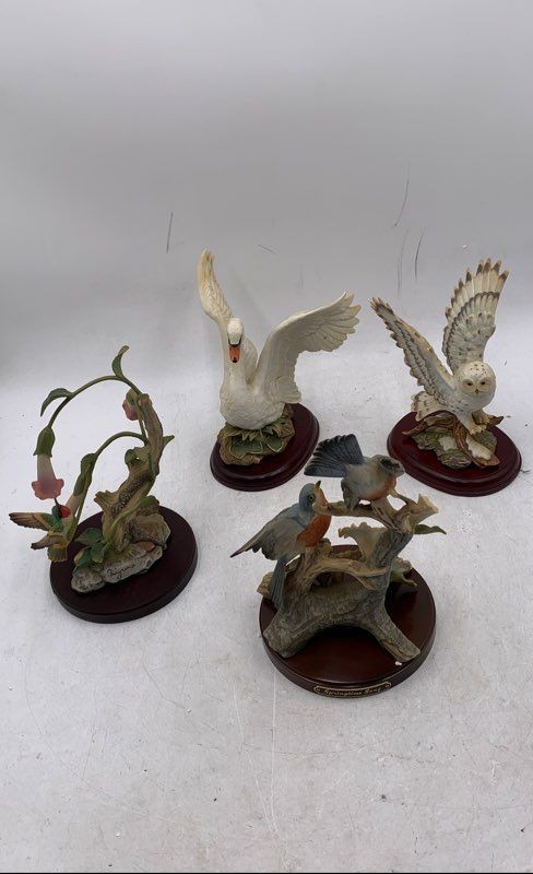 Homco Masterpiece Springtime Songbirds Snowy Owl Hummingbird Swan Lot Of 4