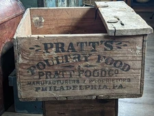 RARE Early Wooden Pratt's Poultry Food ADVERTISING Shipping Crate Philadelphia 