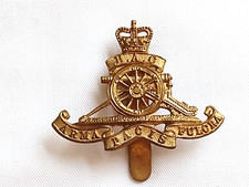 HAC Honourable Artillery Company Cap Badge QC Slider maker JR Gaunt 36mm Vintage