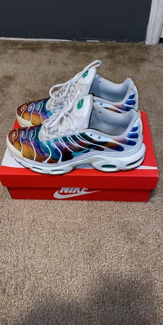 air max plus print alternate galaxy