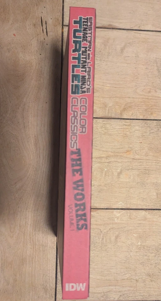 Teenage Mutant Ninja Turtles: The Works Vol 1 Fresh & Delicious HC - Изображение 3 из 4