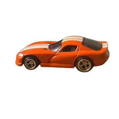 1/ 64 Hot Wheels 100% Dodge Vipper Red With The White Stripes
