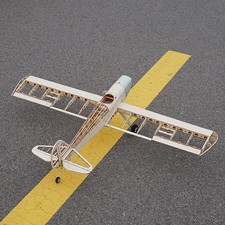 WWII British Spitfire Fighter RC modello Balsa legno aereo KIT pelle non assemblato