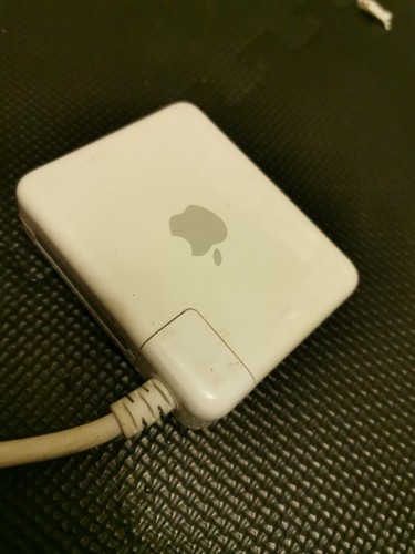 APPLE AIRPORT EXPRESS BASE STATION A1084 - 第 1/4 張圖片