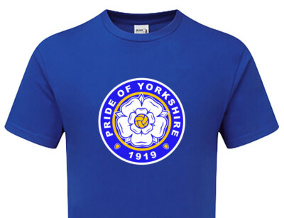 Leeds Large Crest 1919 Fanmade Inofficial Merchandise Tshirt Herren & Damen