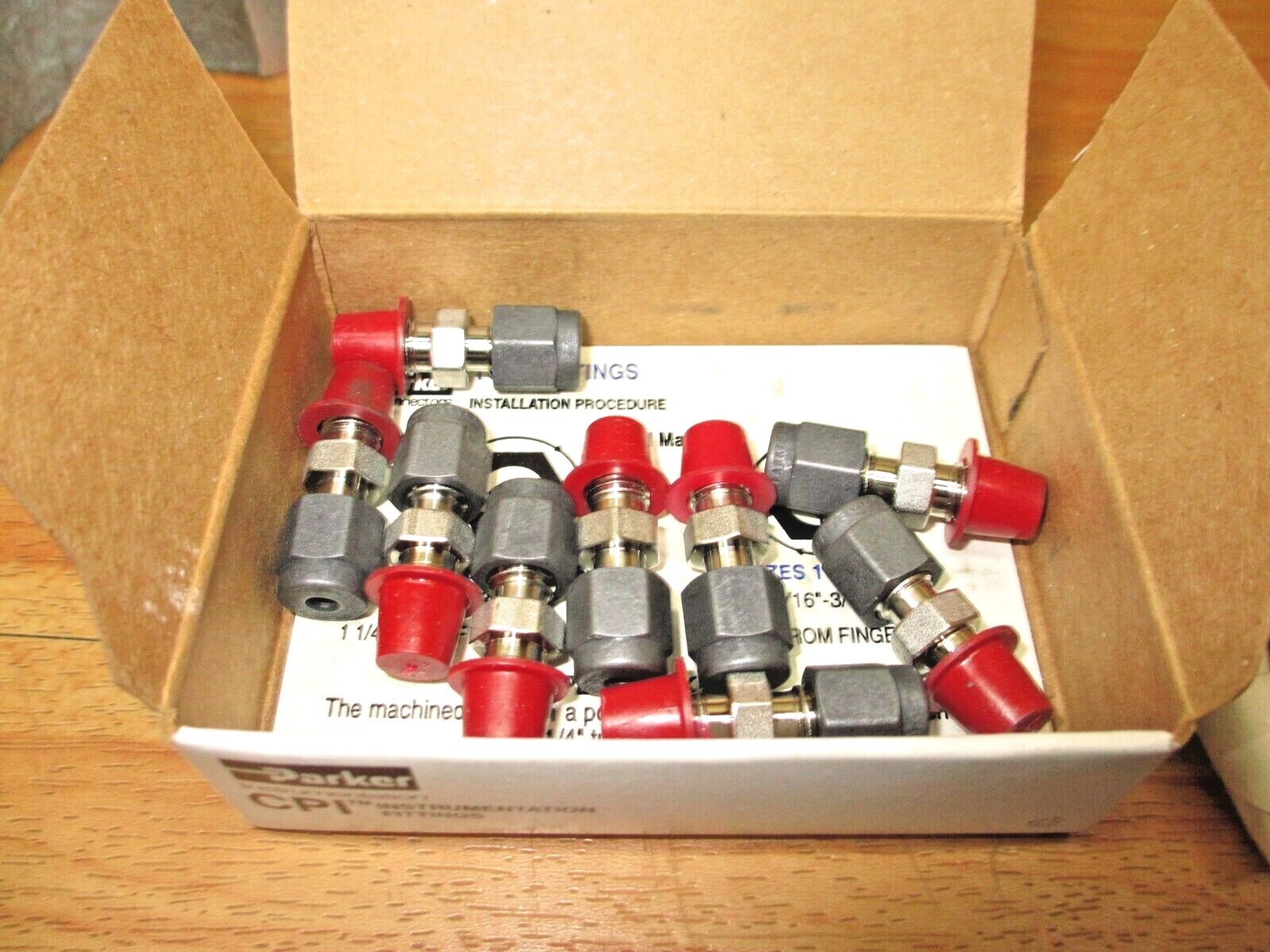 Parker 2-1 FH4BZ-SS (LOT OF 9) *NEW* CPI Instrumentation Fitting