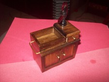 VINTAGE WOODEN KITCHEN SINK OPEN DOORS DOLL HOUSE MINIATURES