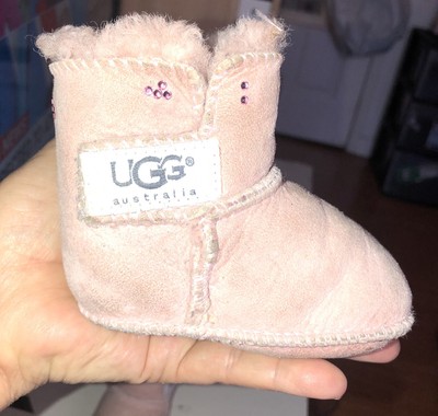 baby uggs size small
