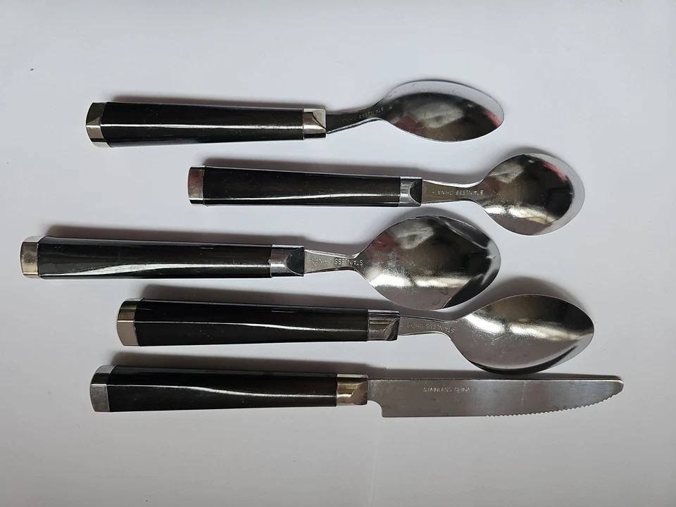 Stainless 5 Piece Cutlery 1 Dinner Knife 2 Soup Spoon 2 Teaspoon Black Handle - Image 4 of 4
